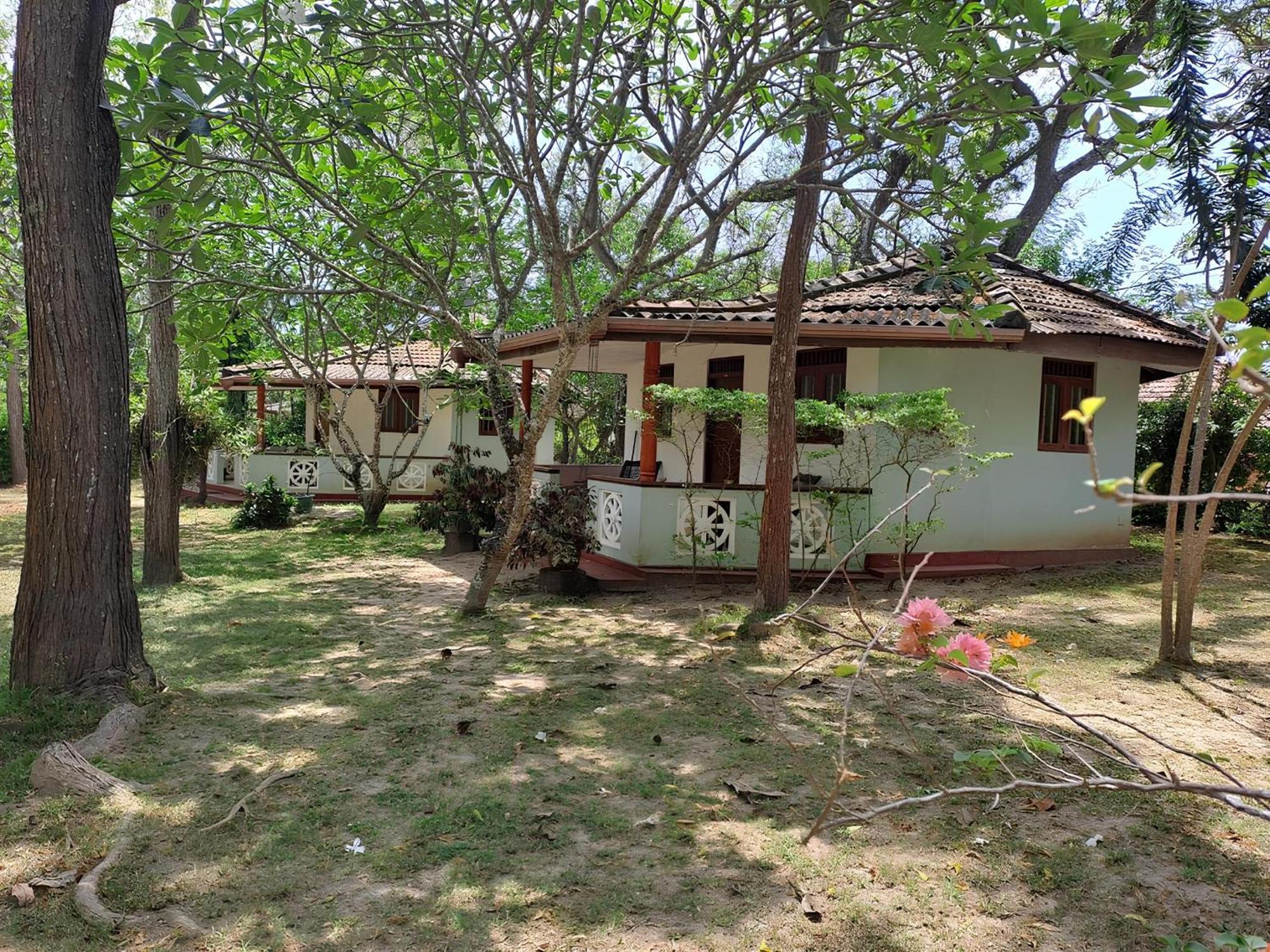 Calm Garden Cabanas Tangalle Exterior foto